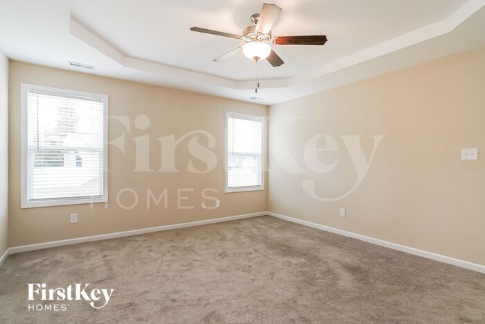 Building Photo - 90 Voyage Cir