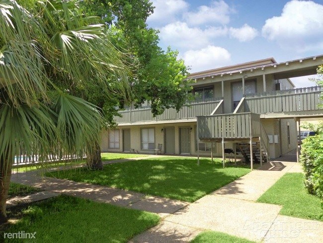 Building Photo - 4022 Montego Dr
