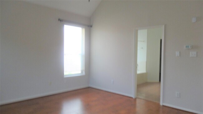 Building Photo - 4822 Schiller Park Ln