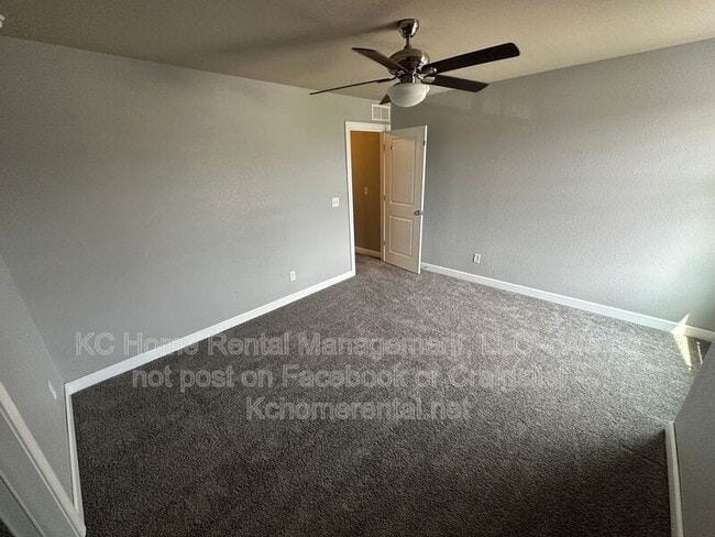 Building Photo - 10540 Kane Dr