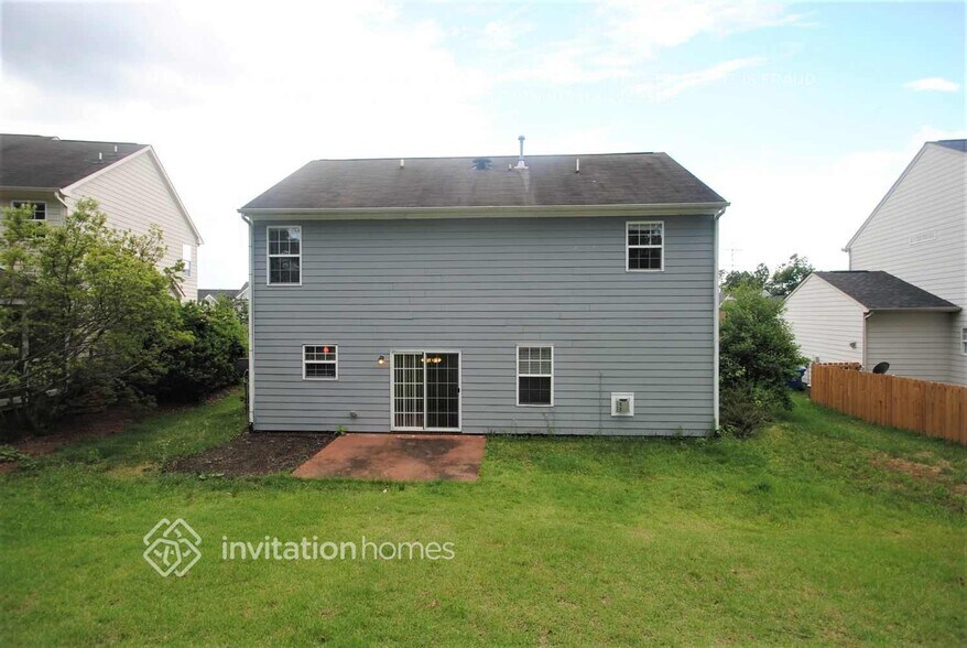Building Photo - 201 Stoney Dr