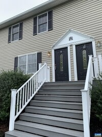Building Photo - 1384 5th St