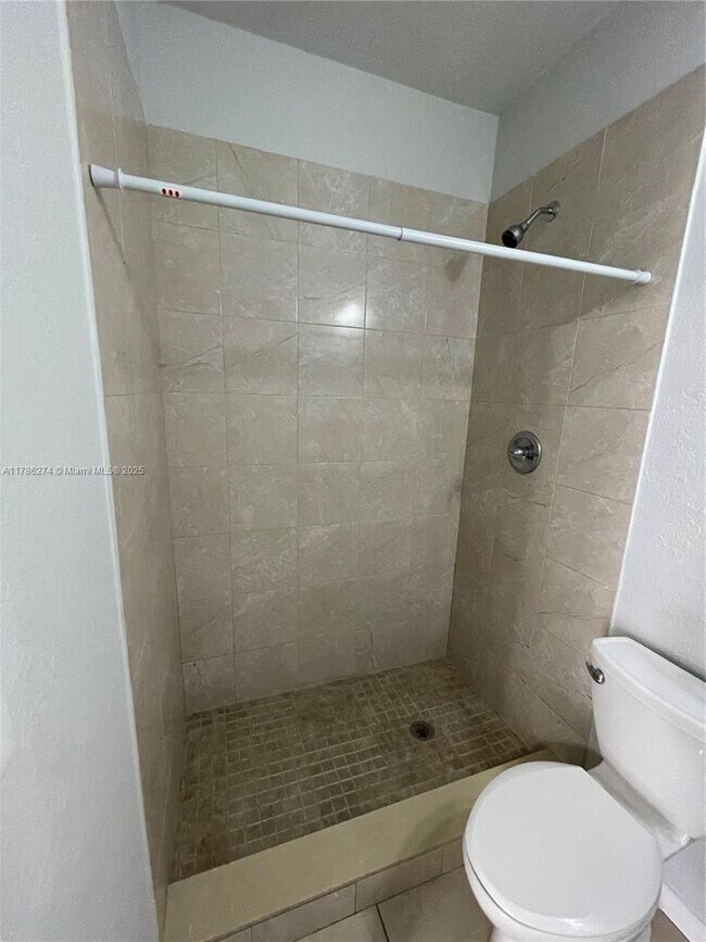Building Photo - 12834 SW 210th Terrace