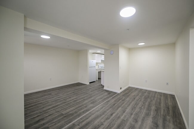 Building Photo - 42828 Gibson Rd