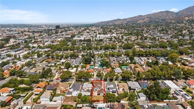 Building Photo - 1230 Spazier Ave