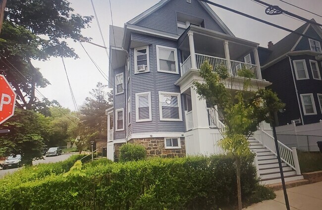 Primary Photo - 50 Gledhill Ave