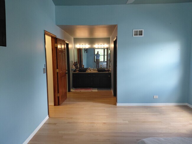 Building Photo - 530 Eagle Ridge Ln