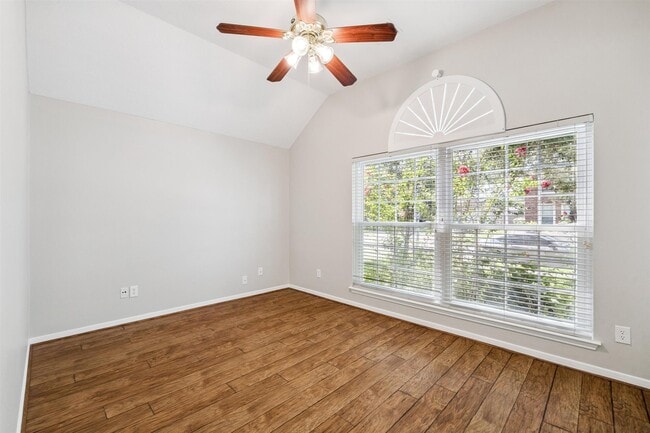 Building Photo - 18214 Olive Tree Ct
