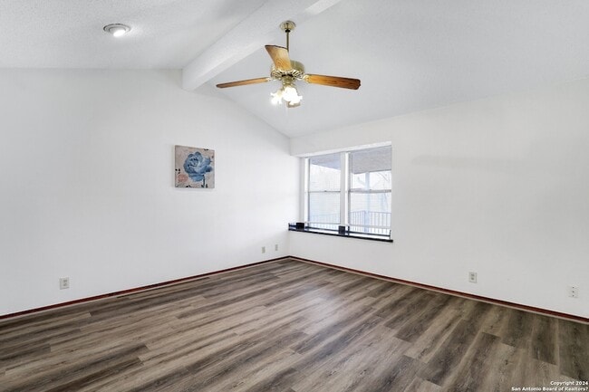 Building Photo - 6943 Sunshine Tree Dr