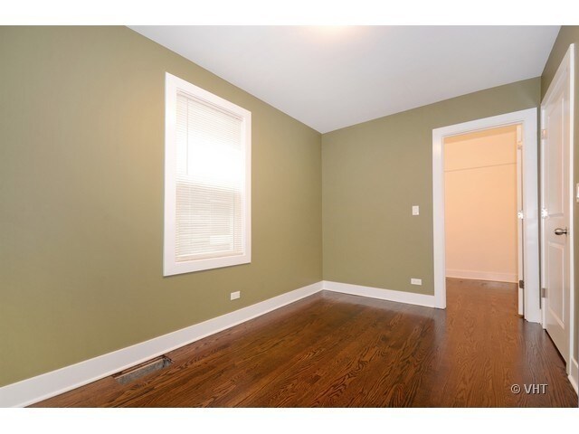 2nd Bedroom with walk-in closet - 4573 N Elston Ave