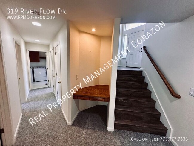 Building Photo - 319 River Flow Dr