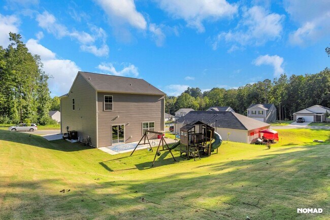 Building Photo - Charming 4BR House in Greensboro