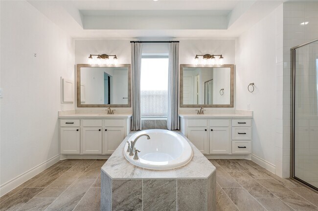Building Photo - 28618 Casen Ranch Ln