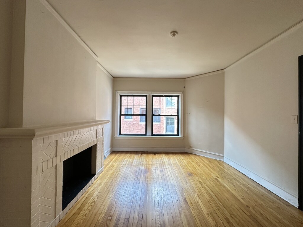 Building Photo - 1312 Oak Ave