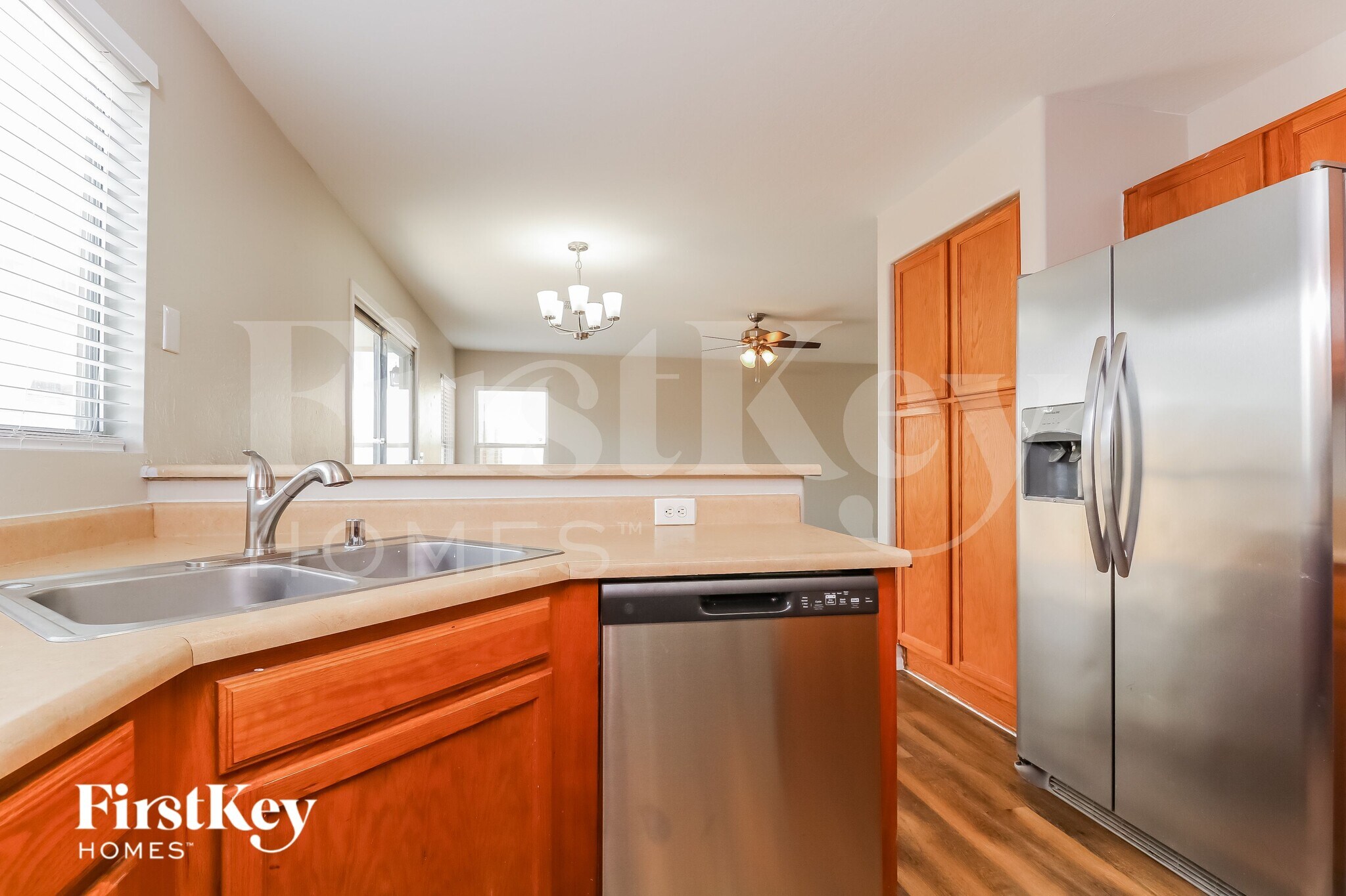 Building Photo - 12214 W Flores Dr