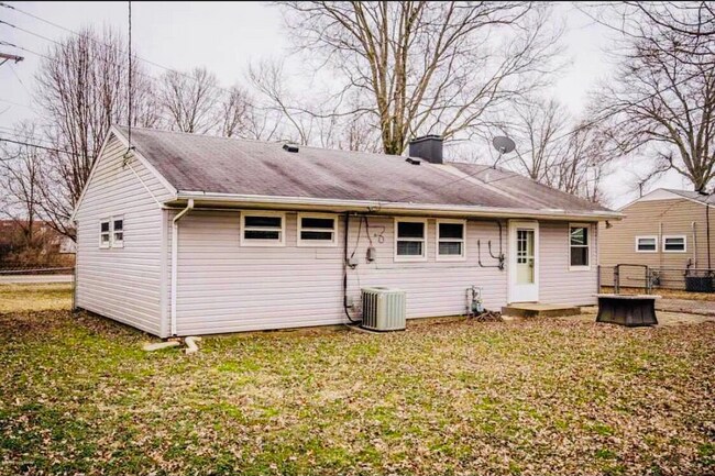 Building Photo - 9411 Whipps Mill Rd