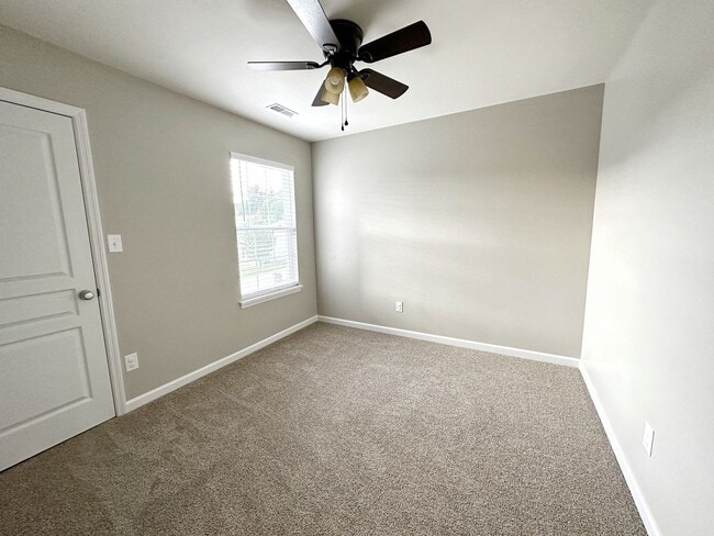 Building Photo - Coming SOON! Beautiful 3-Bedroom Townhome in Wentzville with Finished Basement and Community Amen...