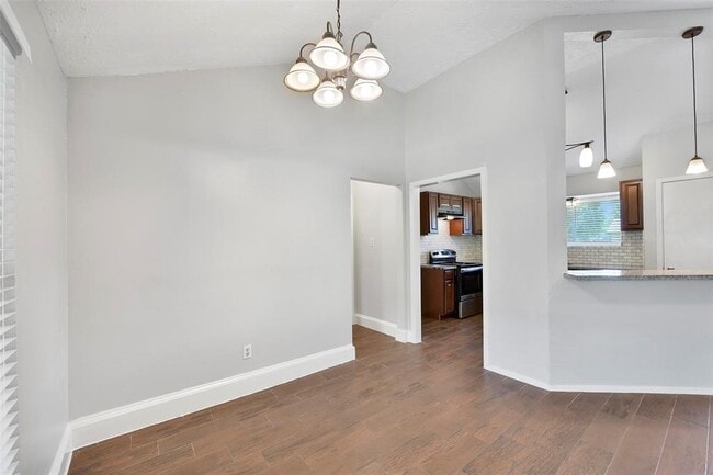 Building Photo - 2502 Ewell Dr