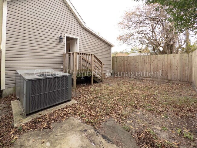 Building Photo - 2BR/2BA Home in Downtown Wilmington - $1,500/month- Pet Friendly*