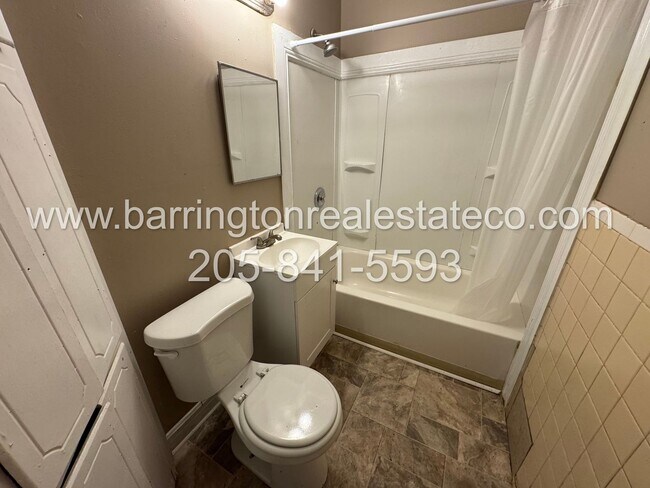 Building Photo - 4344 Pulaski St