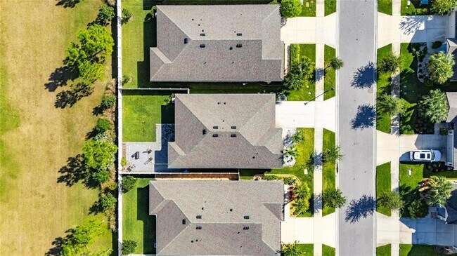 Building Photo - 30439 Caravelle Ln