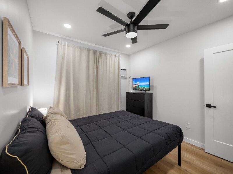 Building Photo - 338 Kalama St