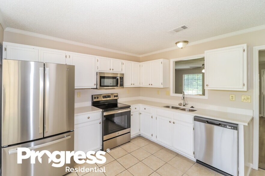 Building Photo - 5859 Pepper Crossing