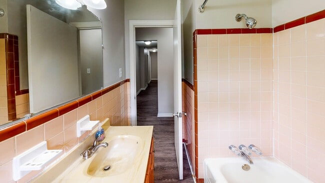 Building Photo - 4206 Mango Ct