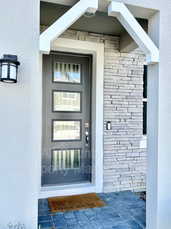 Building Photo - 1398 Captiva Cv