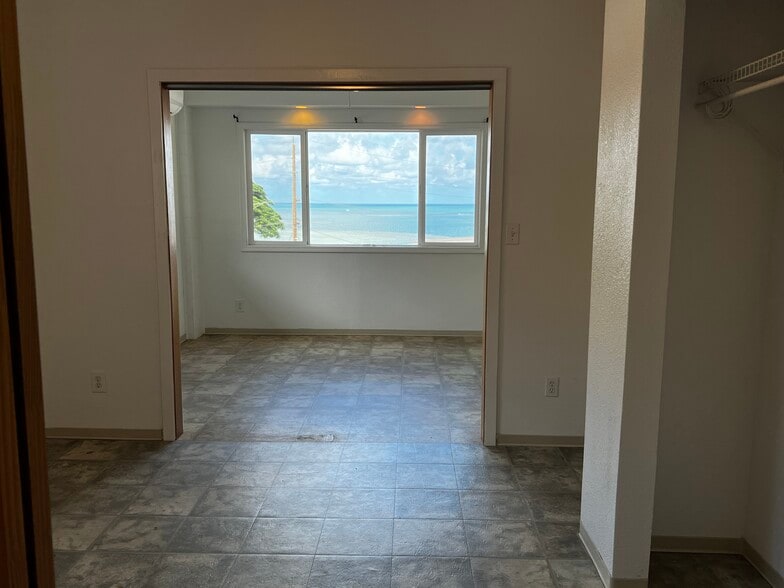 Building Photo - 47-358 Lulani St