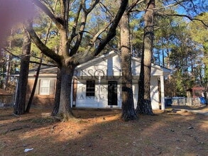 Building Photo - 2420 Keith Dr