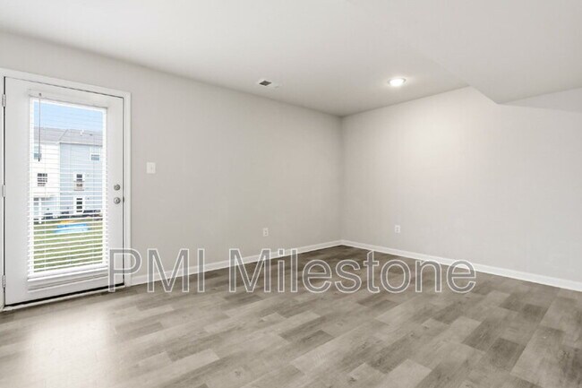Building Photo - 141 Perdiz Rd