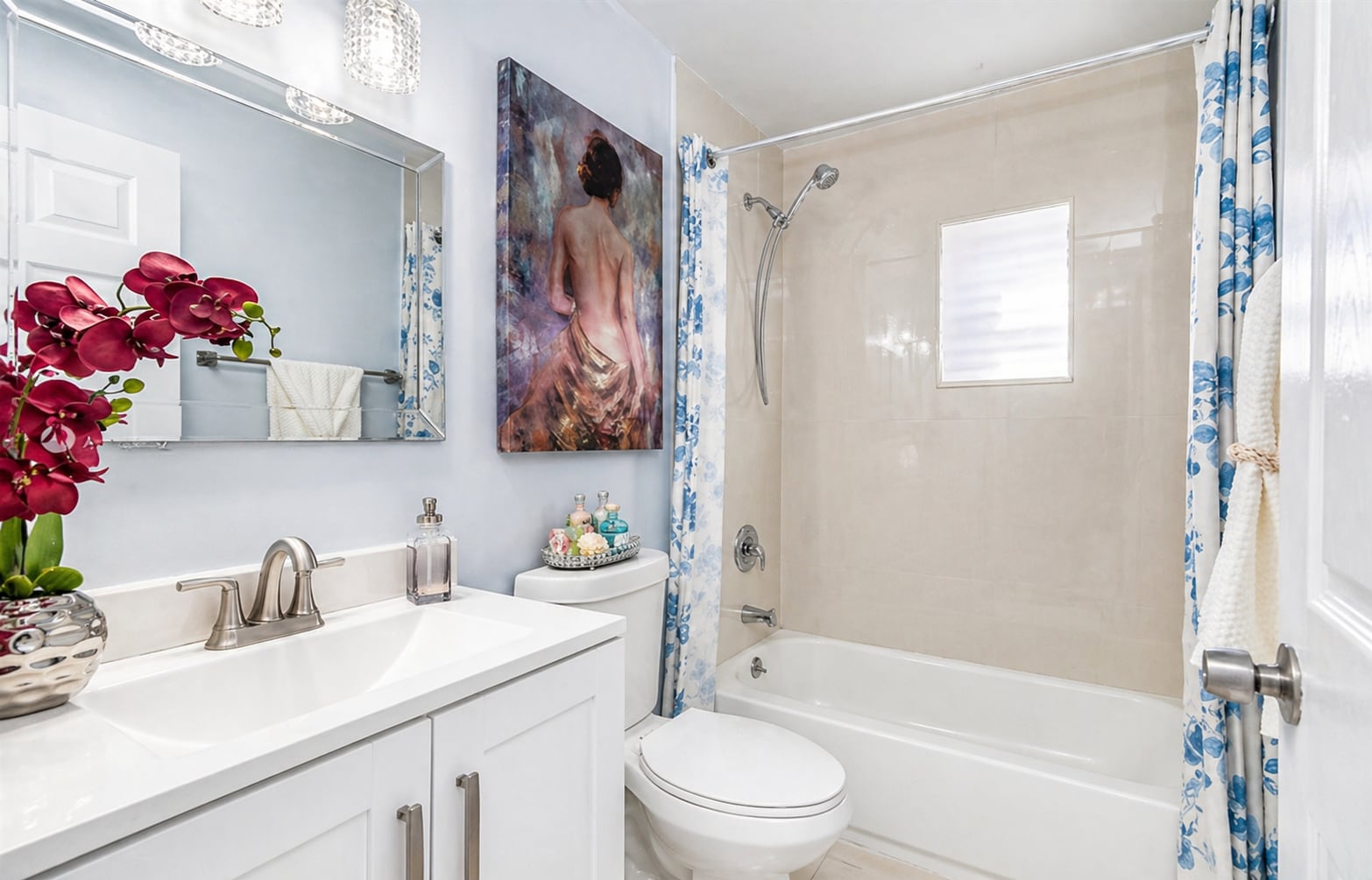 Building Photo - 221 S C St