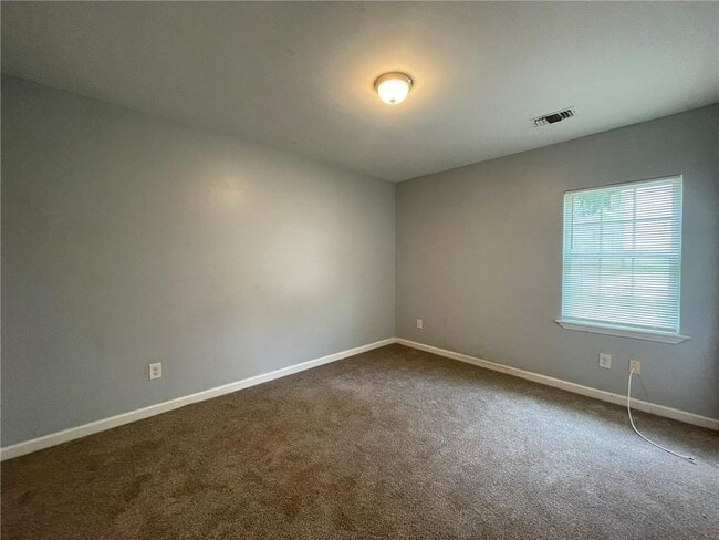 Building Photo - 2471 Honeycomb Way
