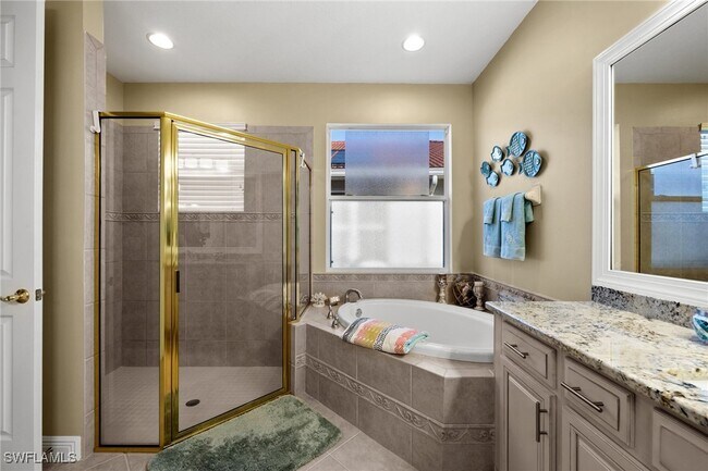 Building Photo - 8792 Largo Mar Dr