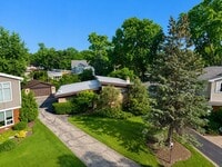 Building Photo - 406 Sunset Dr