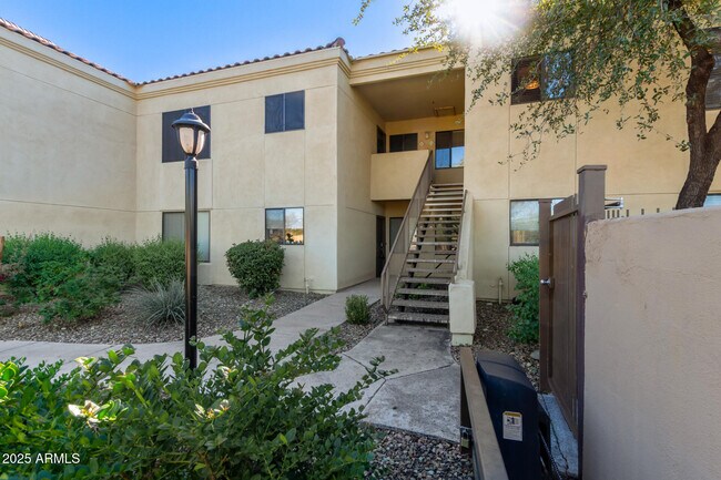 Building Photo - 7575 E Indian Bend Rd