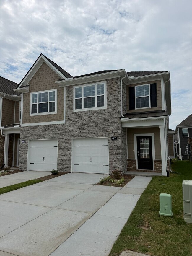 Building Photo - Available in River Landing