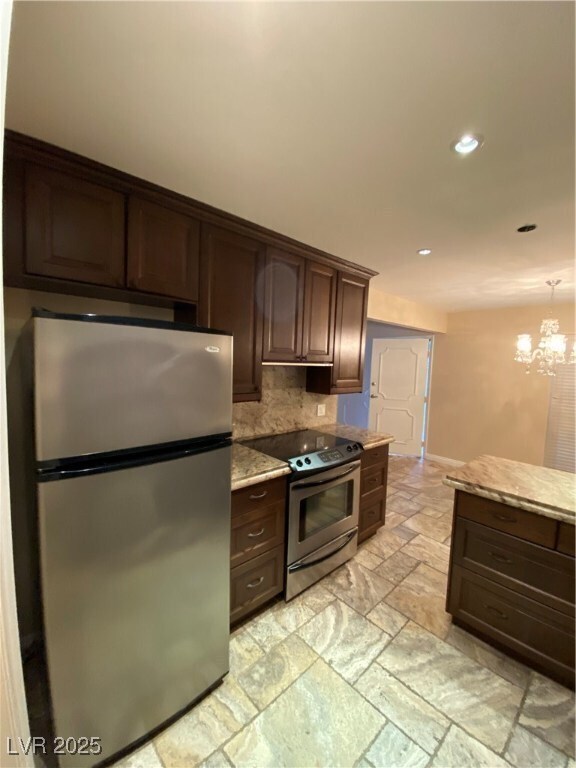 Building Photo - 3125 Pinehurst Dr