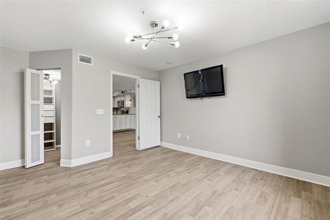 Building Photo - 2400 Feather Sound Dr