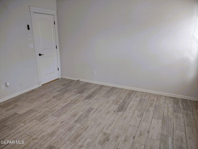 Building Photo - 2828 Bear Rock Pl