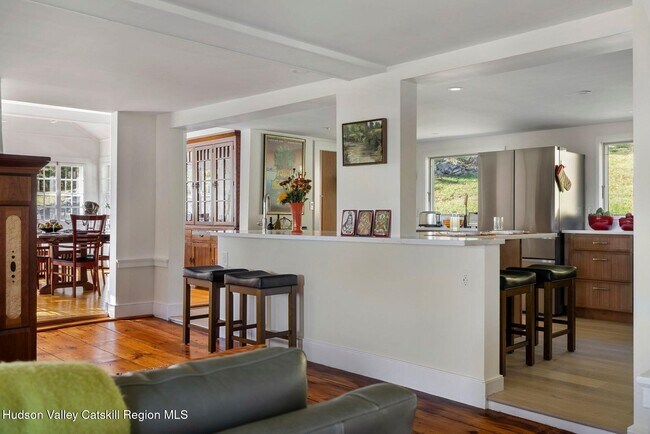 Building Photo - 114 Chase Rd