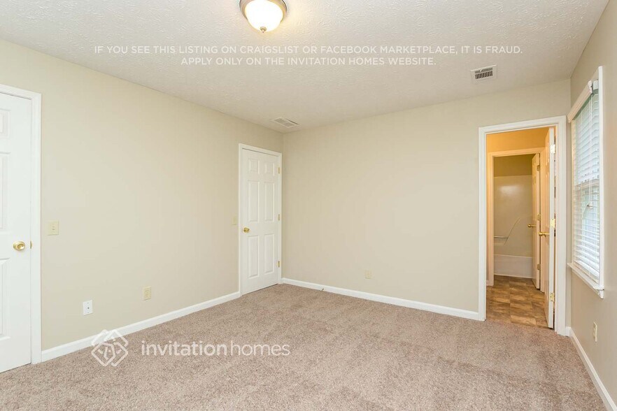 Building Photo - 5101 Sunset Dr