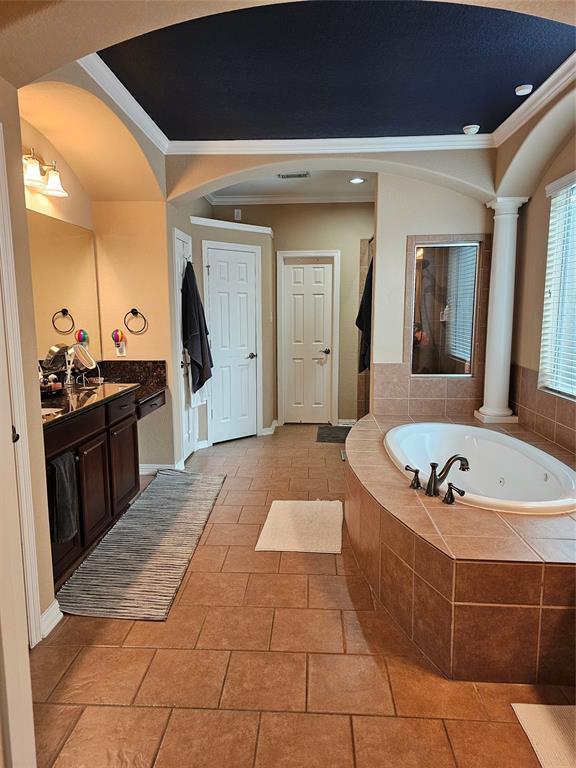 Building Photo - 20419 Windrose Bend Dr