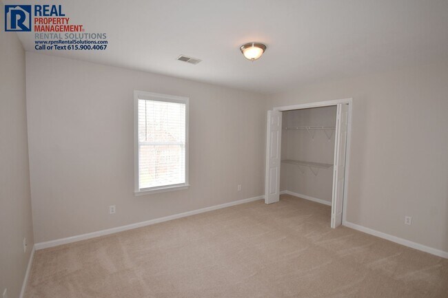 Building Photo - Gorgeous all-brick 4BD/2.5BA+Bonus room! Attached garage, bonus room AND loft!