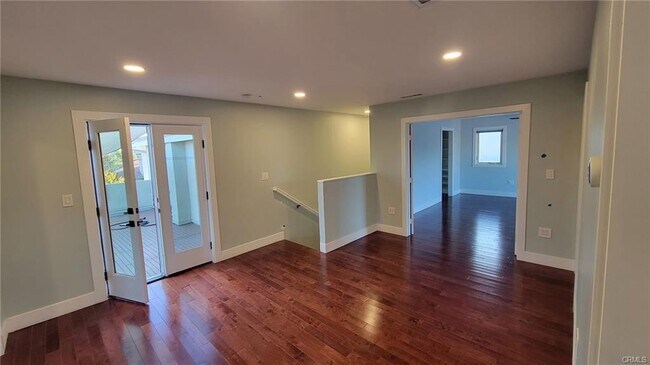 Building Photo - 12812 Short Ave