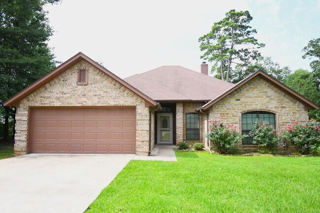 Building Photo - Lovely 4 Bedroom 2 Bath in Flint!