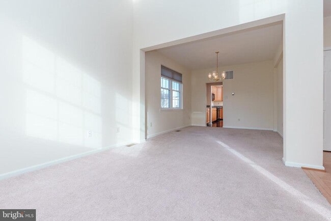 Building Photo - 411 Old Lincoln Hwy