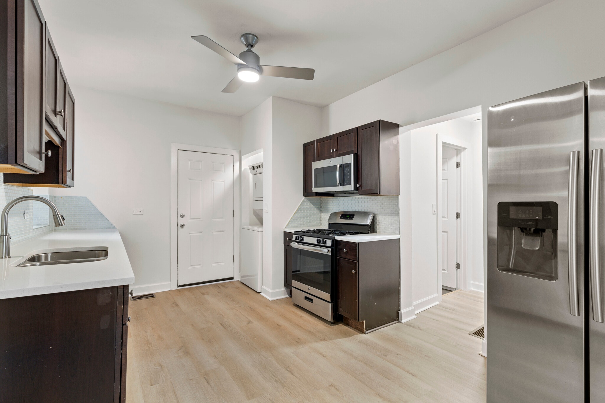 Building Photo - 2617 W Hirsch St