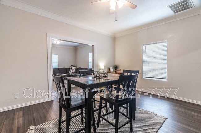 Building Photo - 1317 W French Pl